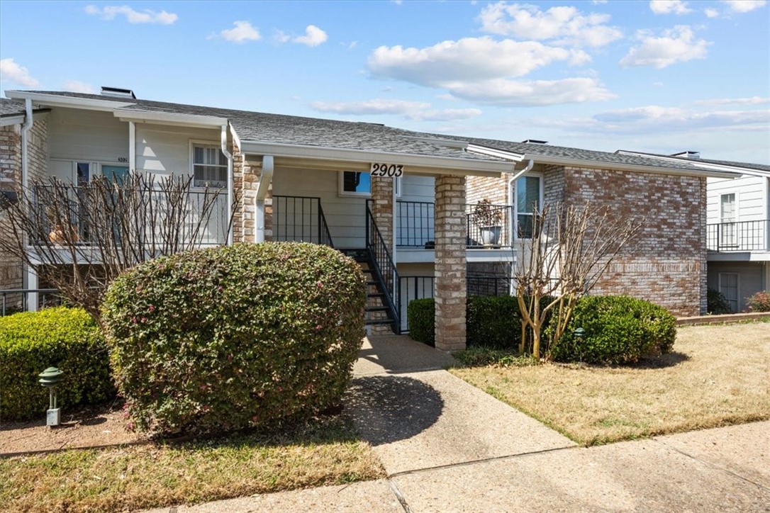 2903 Lake Shore Drive #303, Waco, Texas image 1