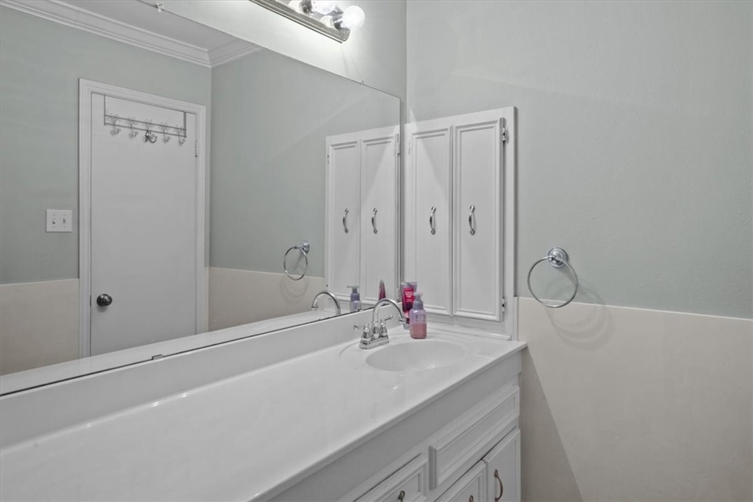 2903 Lake Shore Drive #303, Waco, Texas image 19