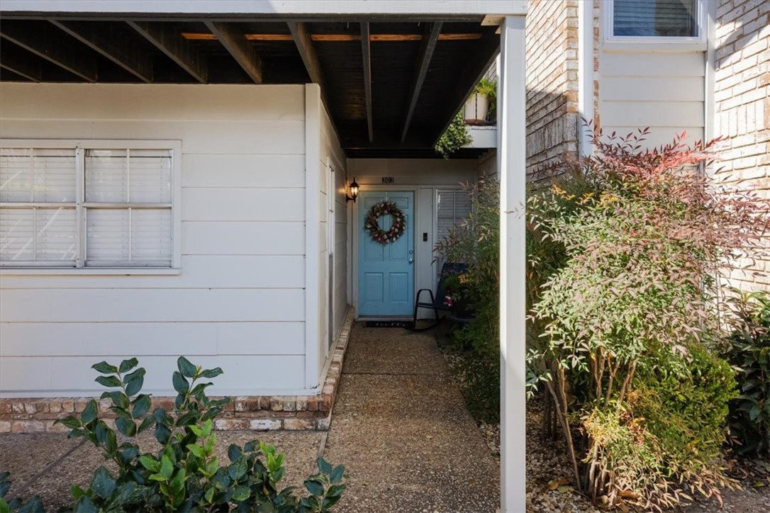 2903 Lake Shore Drive #303, Waco, Texas image 3
