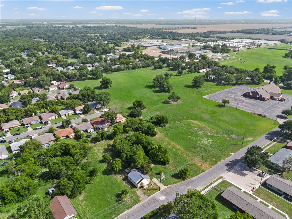 1000 Gurley Lane, Waco, Texas image 5