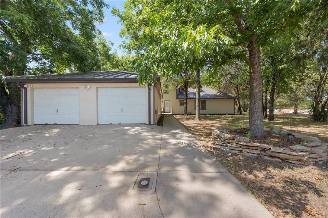 1209 New Dallas Highway, Waco, Texas image 1