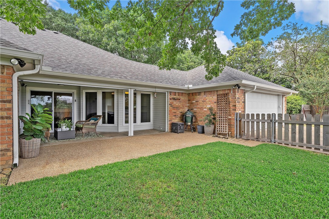 10022 Sandalwood Drive, Woodway, Texas image 37