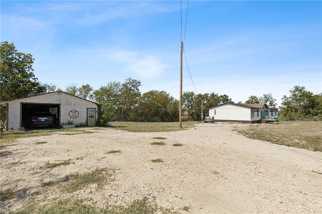 713 N Bonham Street, Mexia, Texas image 28