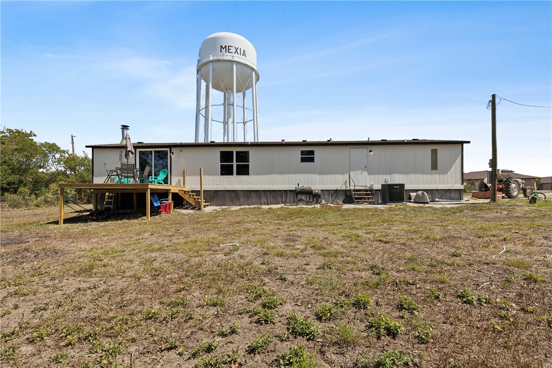 713 N Bonham Street, Mexia, Texas image 26