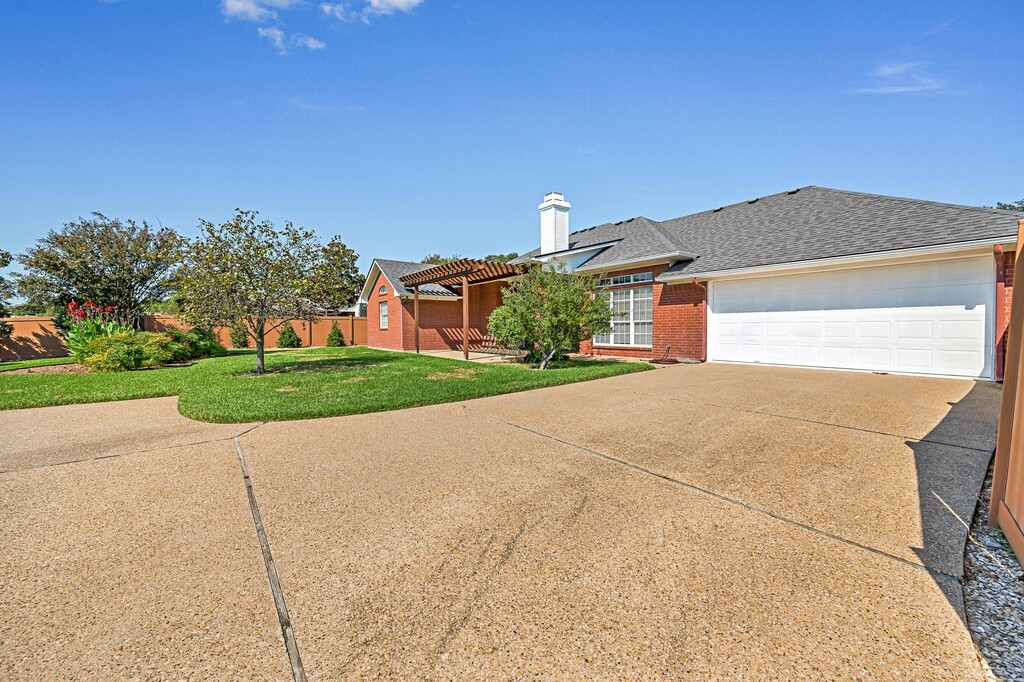 1400 Radisson Drive, Hewitt, Texas image 38