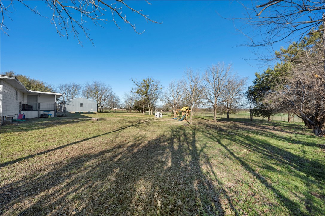 1100 W White Oak Road, West, Texas image 33