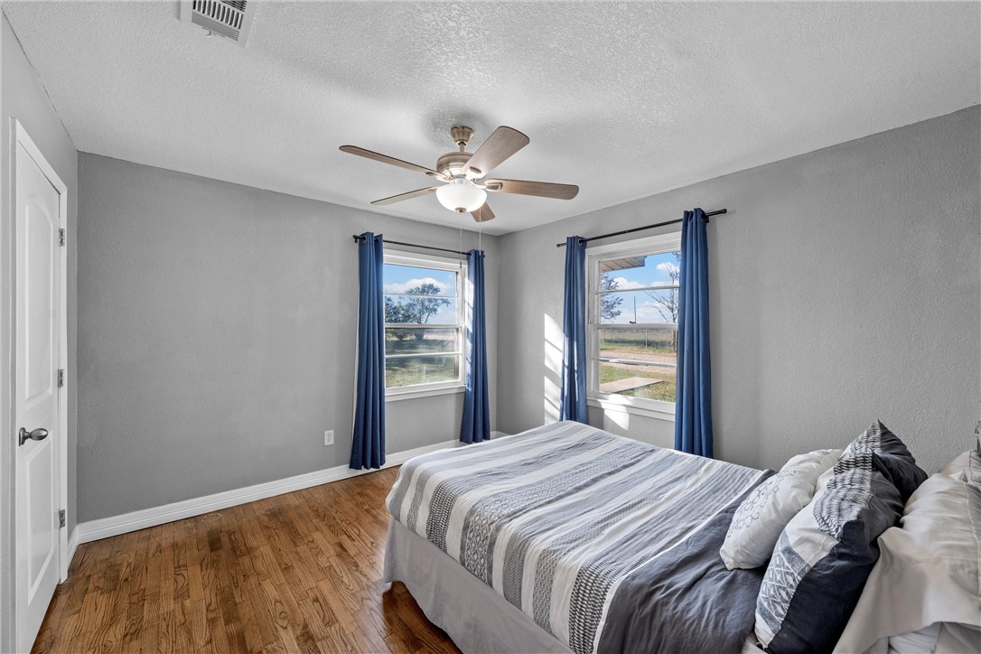 1100 W White Oak Road, West, Texas image 28