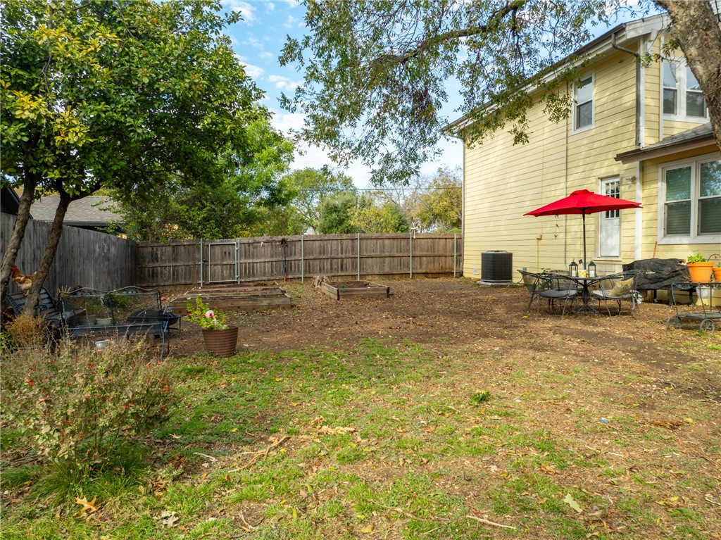 1056 Park Drive, Hillsboro, Texas image 31