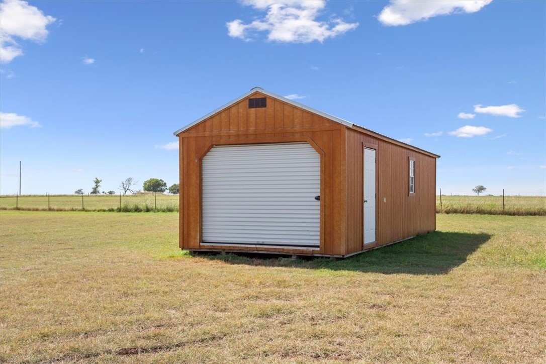 1374 Pleasant Run Road, Crawford, Texas image 44