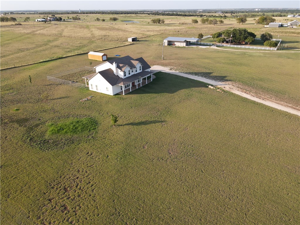 1374 Pleasant Run Road, Crawford, Texas image 50