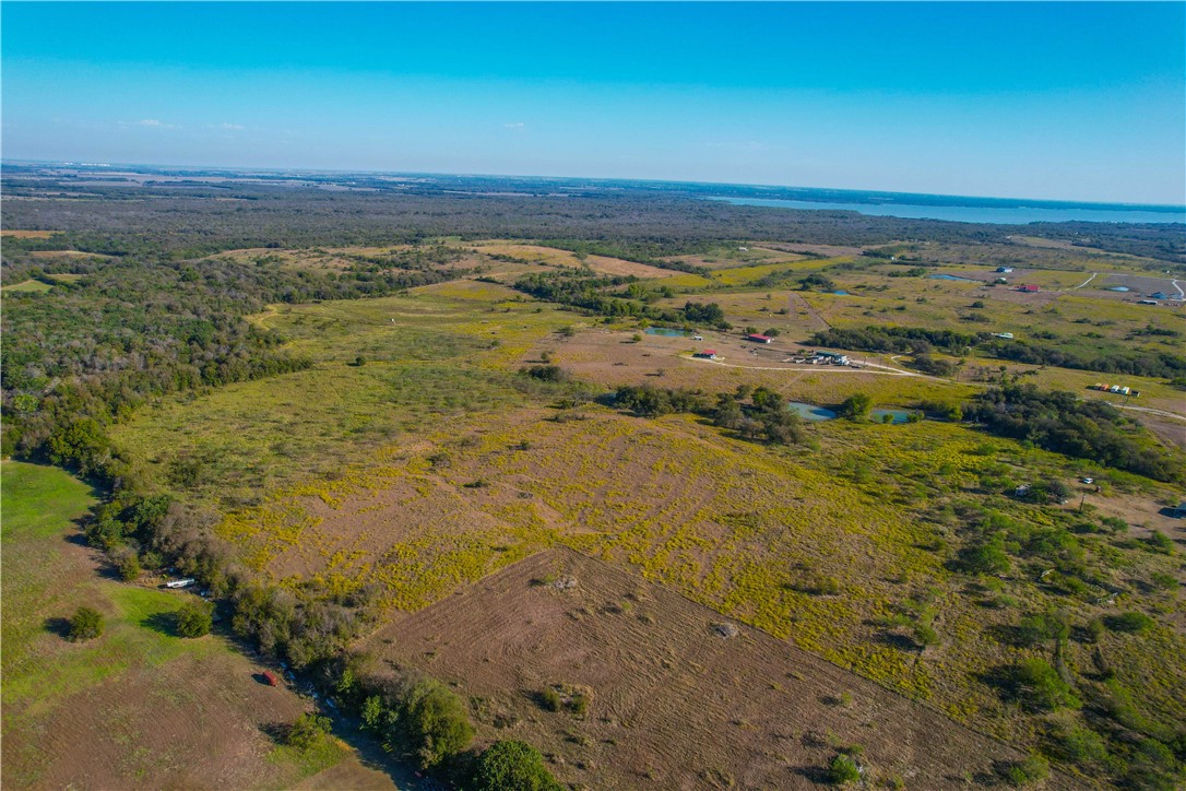 UNK Hcr 3322 Loop, Hubbard, Texas image 19