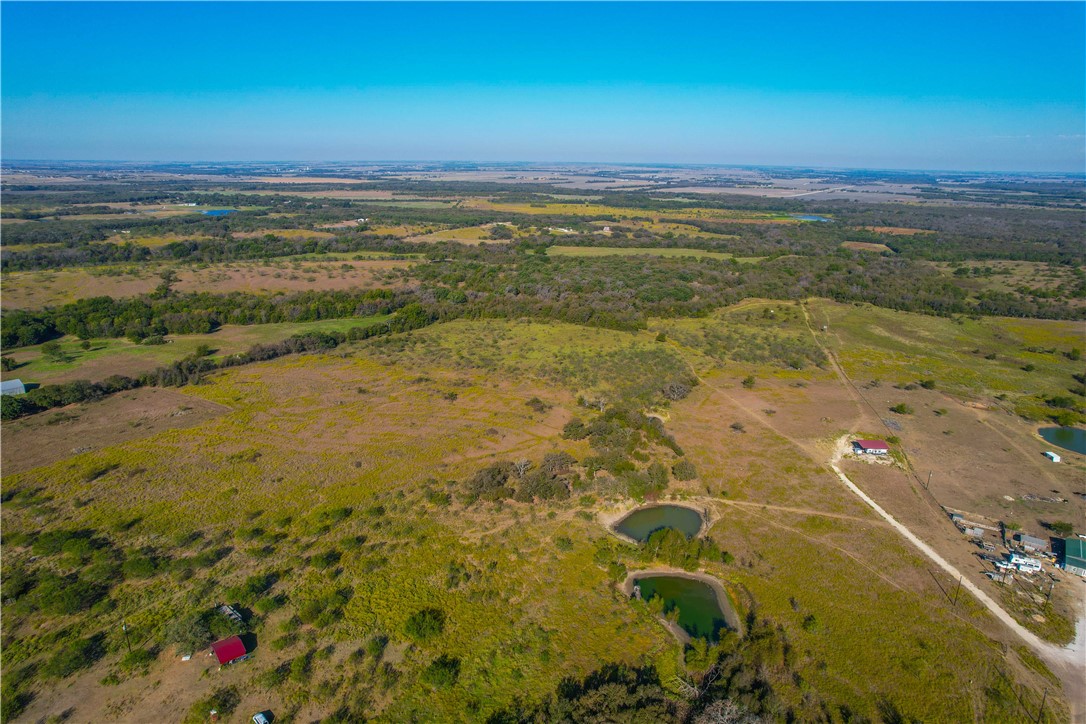 UNK Hcr 3322 Loop, Hubbard, Texas image 22