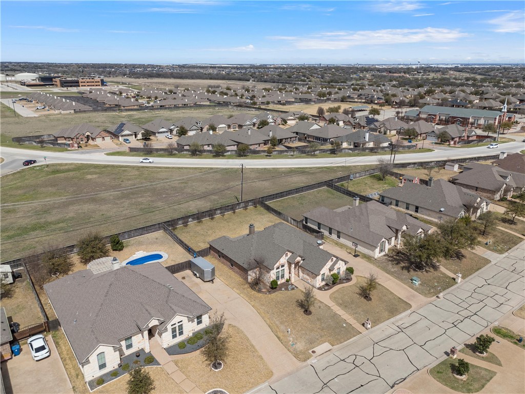 117 Hollygrove Drive, Hewitt, Texas image 42