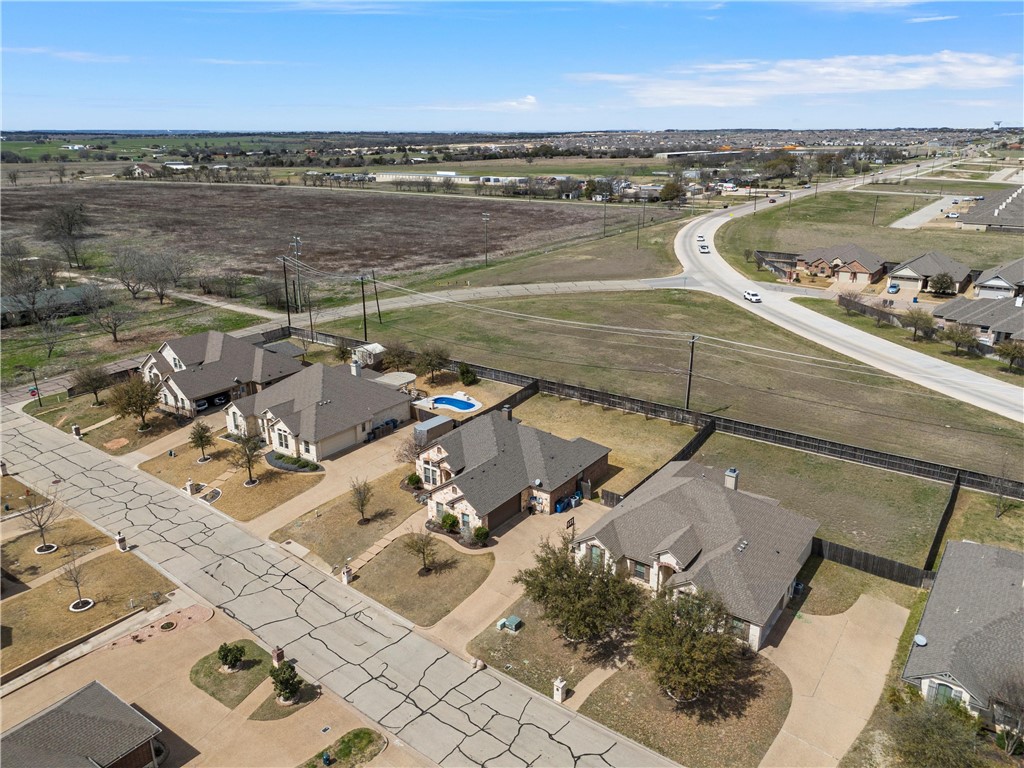 117 Hollygrove Drive, Hewitt, Texas image 41