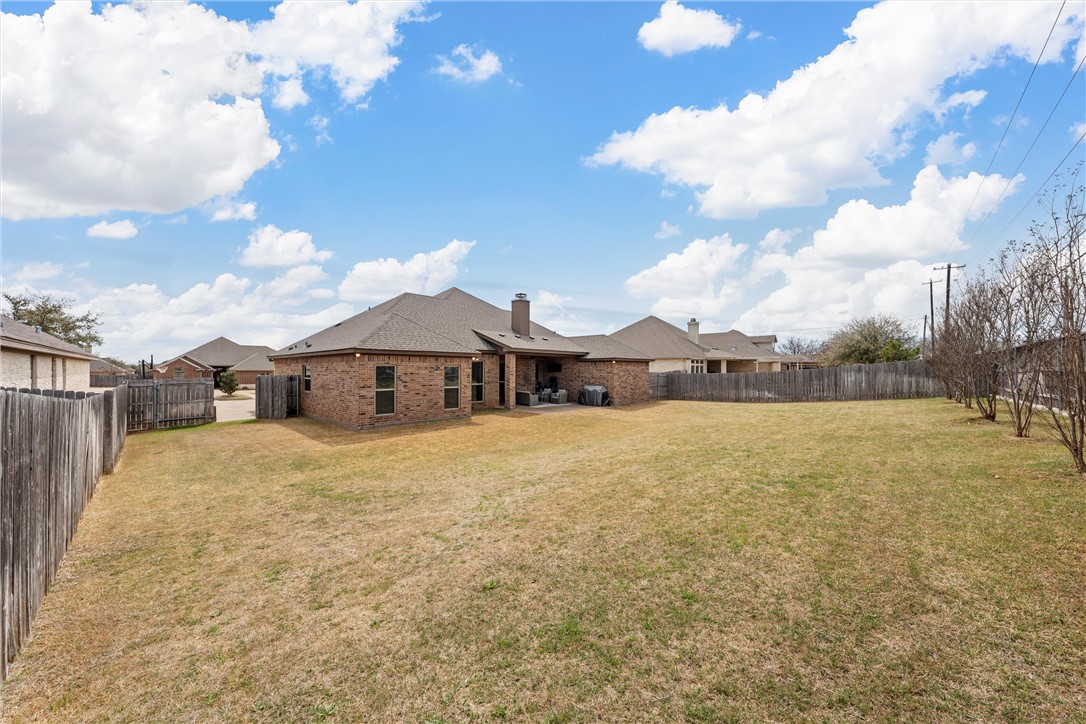 117 Hollygrove Drive, Hewitt, Texas image 36