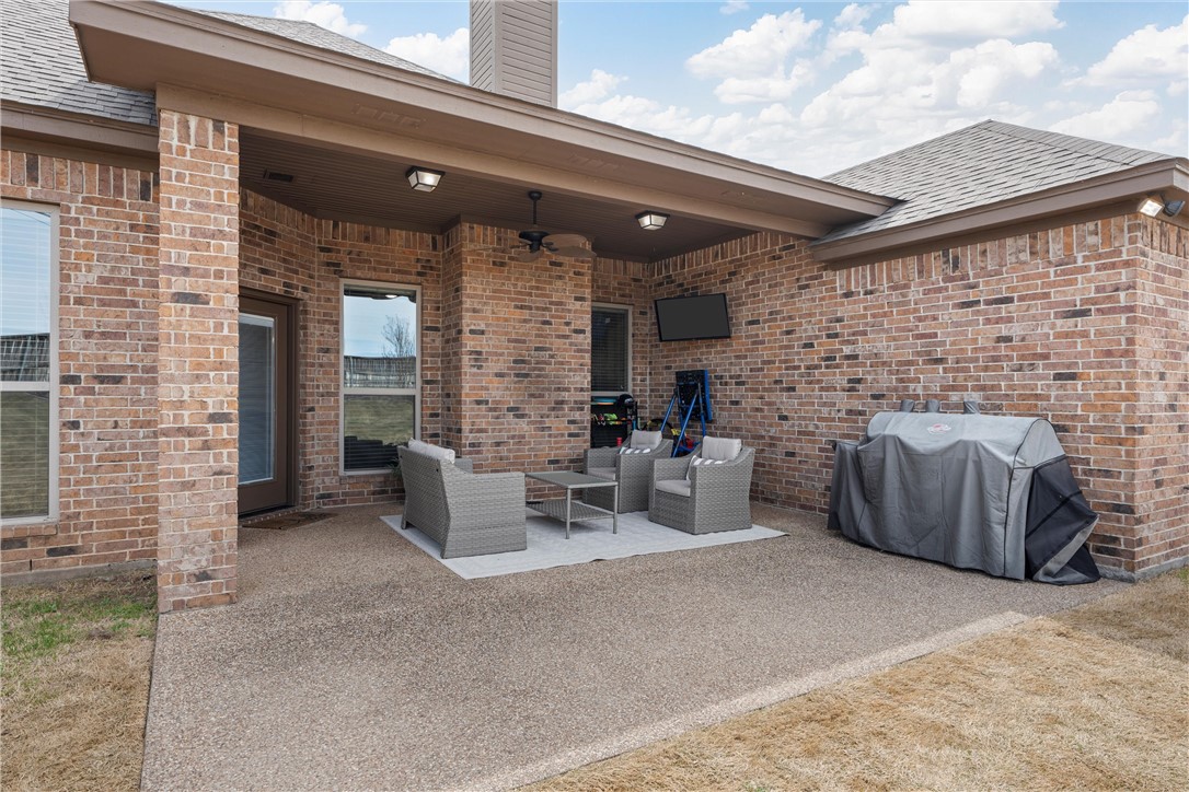 117 Hollygrove Drive, Hewitt, Texas image 34