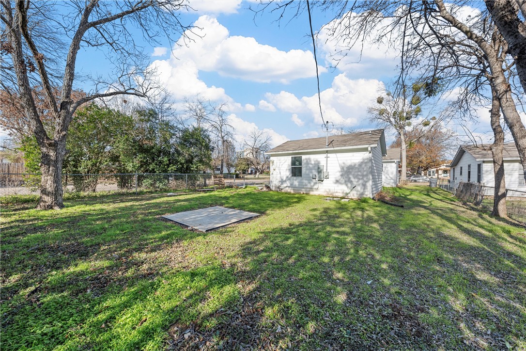 2924 Live Oak Avenue, Waco, Texas image 17