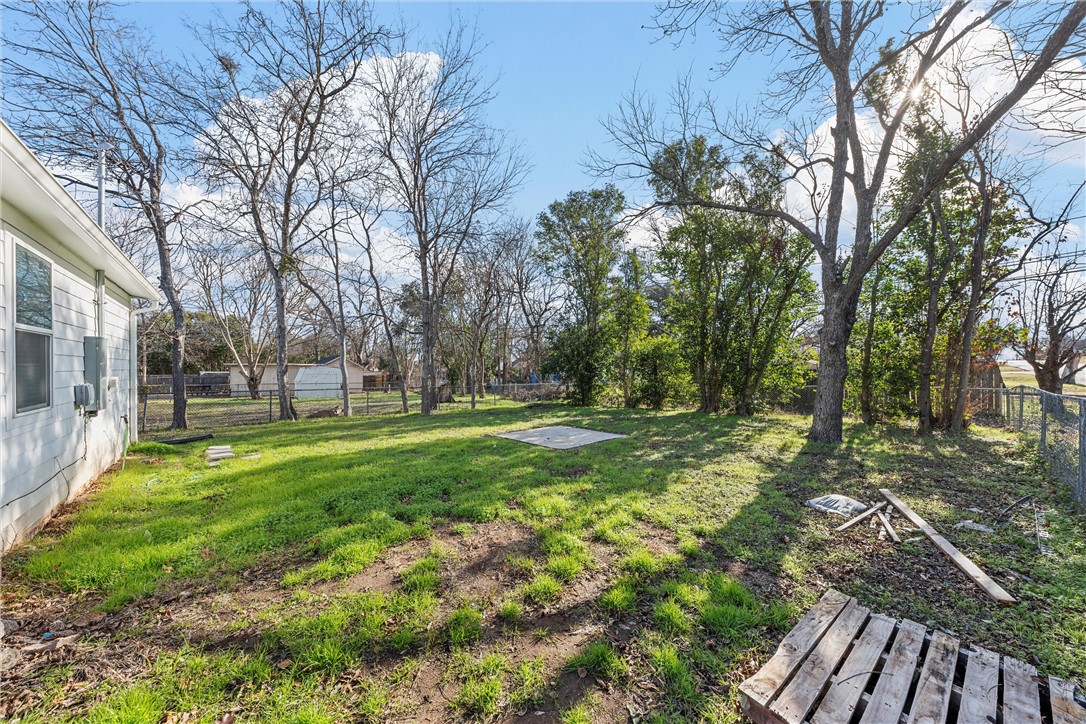 2924 Live Oak Avenue, Waco, Texas image 16