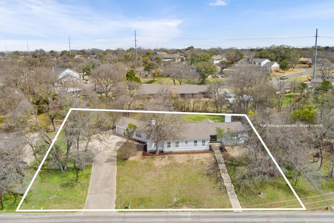915 Estates Drive, Woodway, Texas image 44