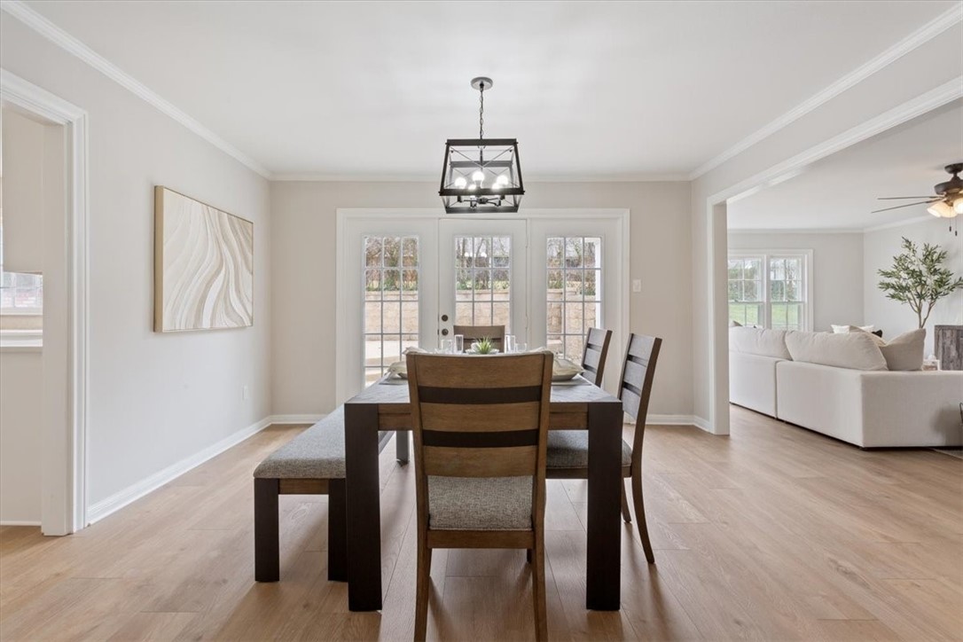 915 Estates Drive, Woodway, Texas image 12