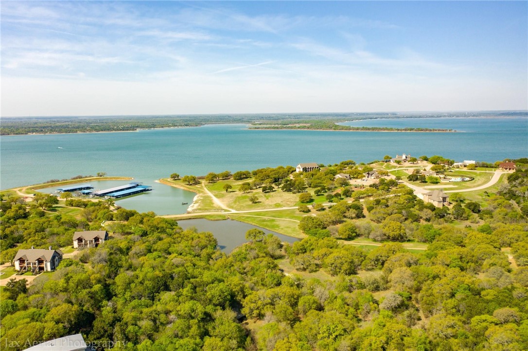 34007 Stonewood Drive, Whitney, Texas image 11