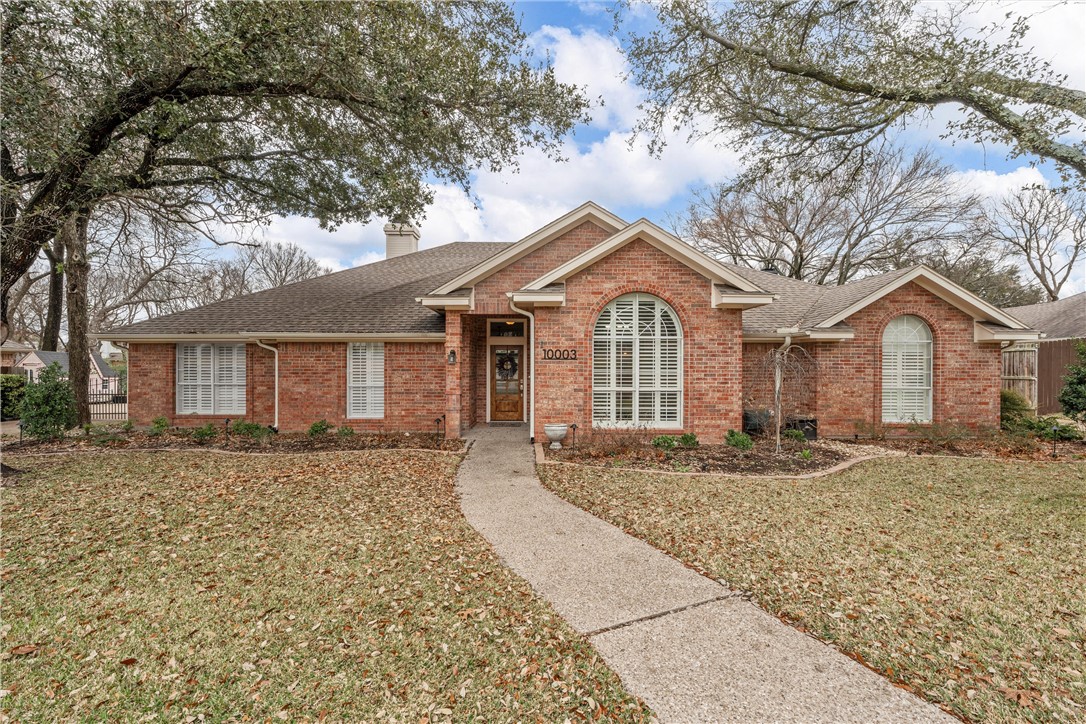 10003 Creek Bend Drive, Woodway, Texas image 1