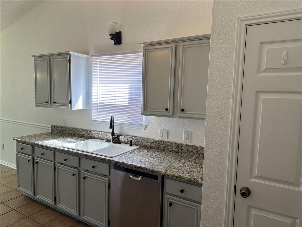 1900 Real Drive, Waco, Texas image 9