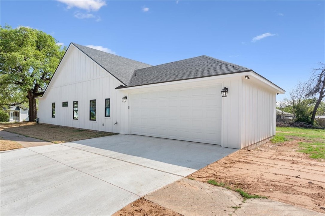 1901 Sanger Avenue, Waco, Texas image 2