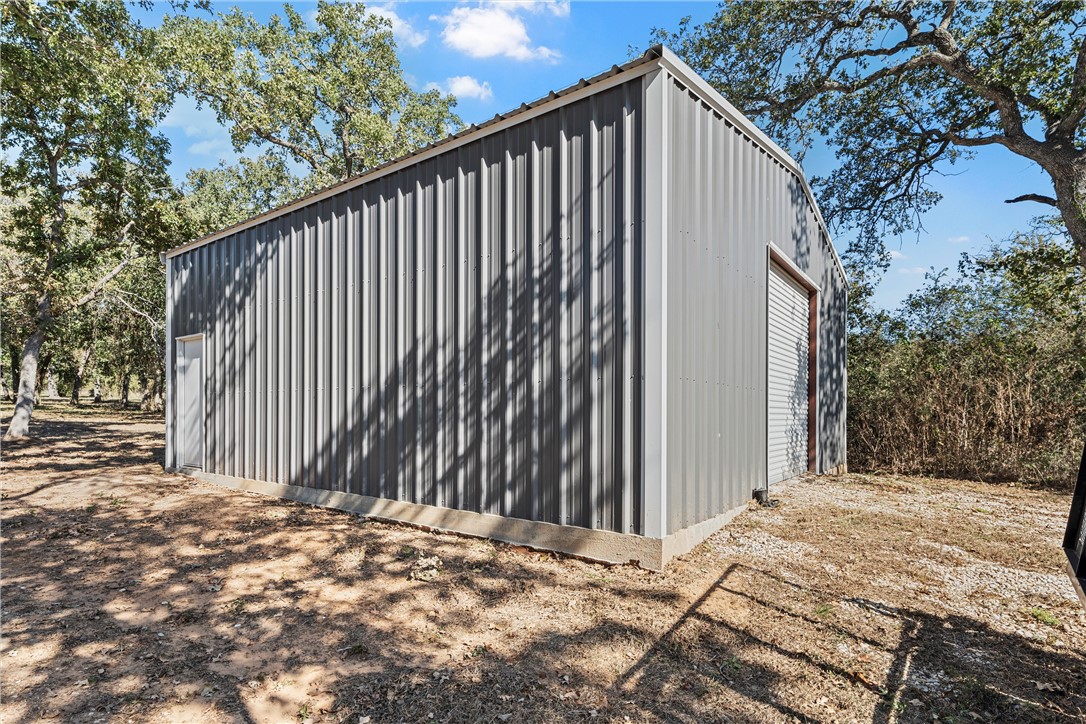 257 Oak Ridge Loop, Whitney, Texas image 3