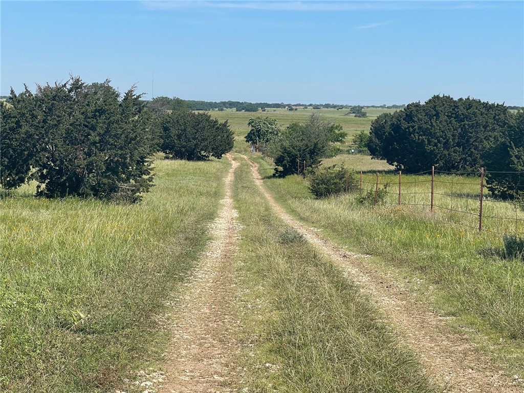 122 Cr 3512, Valley Mills, Texas image 13