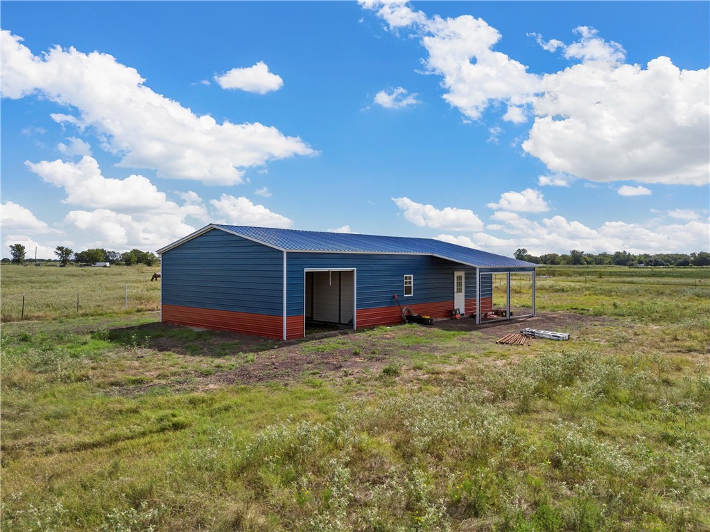 358 Cr 137, Riesel, Texas image 1