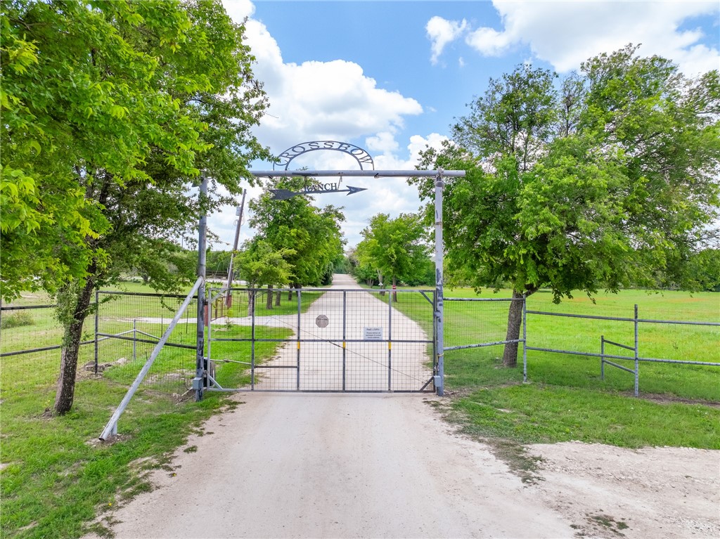 1307 Cr 2120, Meridian, Texas image 8