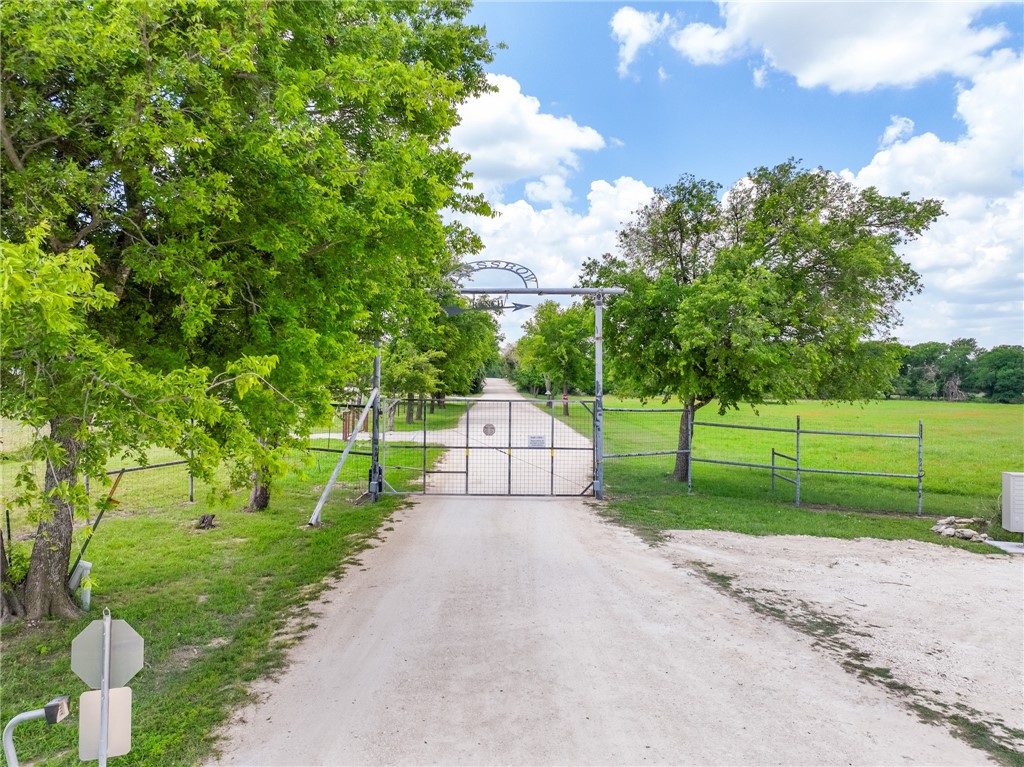 1307 Cr 2120, Meridian, Texas image 7