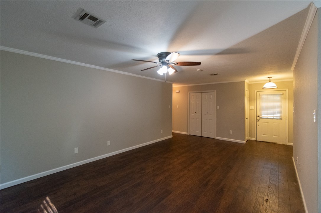 14308 Wagner Drive, Woodway, Texas image 3