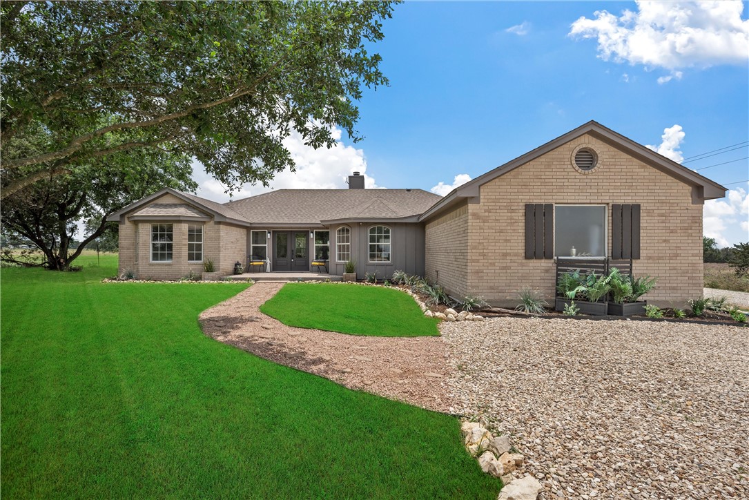 1648 Old Ranch Road, China Spring, Texas image 1