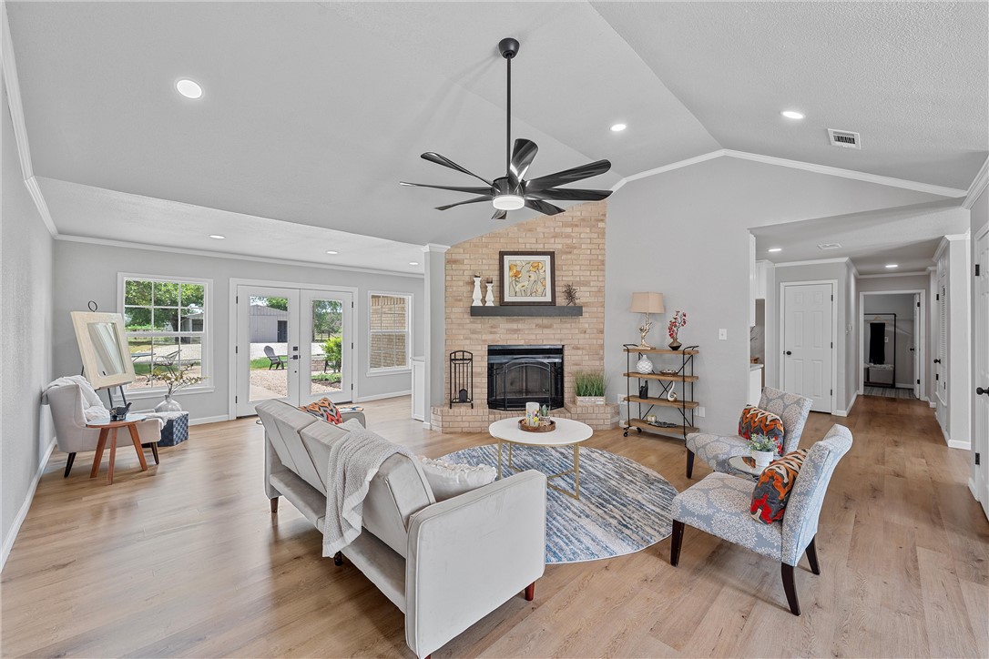 1648 Old Ranch Road, China Spring, Texas image 3