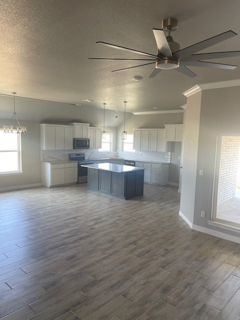 1304 Promised Land Road, Hewitt, Texas image 4