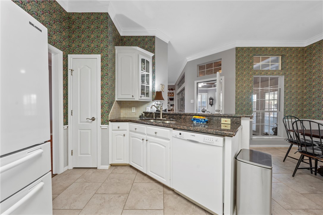2237 Mclennan Crossing Road, Woodway, Texas image 11