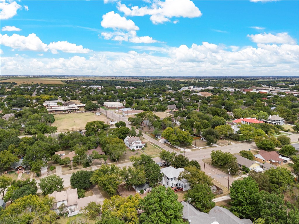 900 W 6th Street, McGregor, Texas image 41