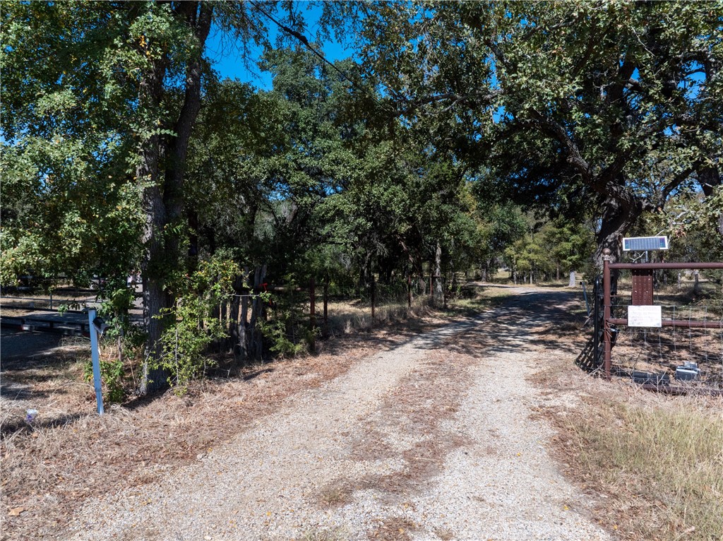 8520 Brewer Lane, Salado, Texas image 17