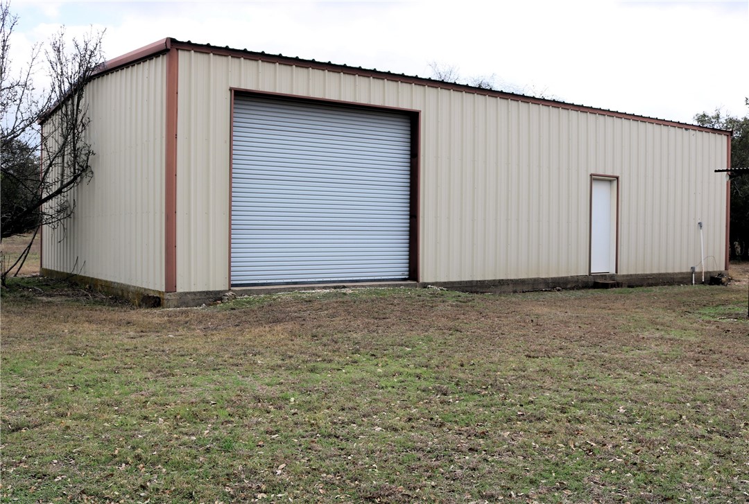 8520 Brewer Lane, Salado, Texas image 12