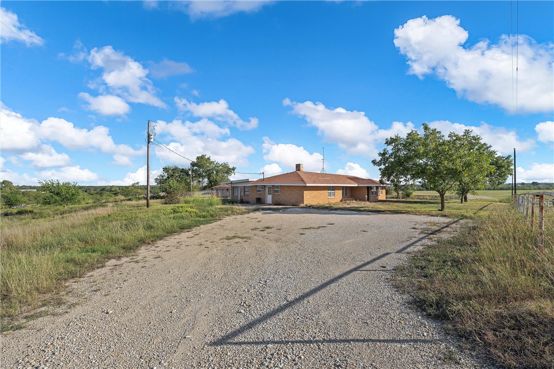 174 Pavelka Drive, Mart, Texas image 4