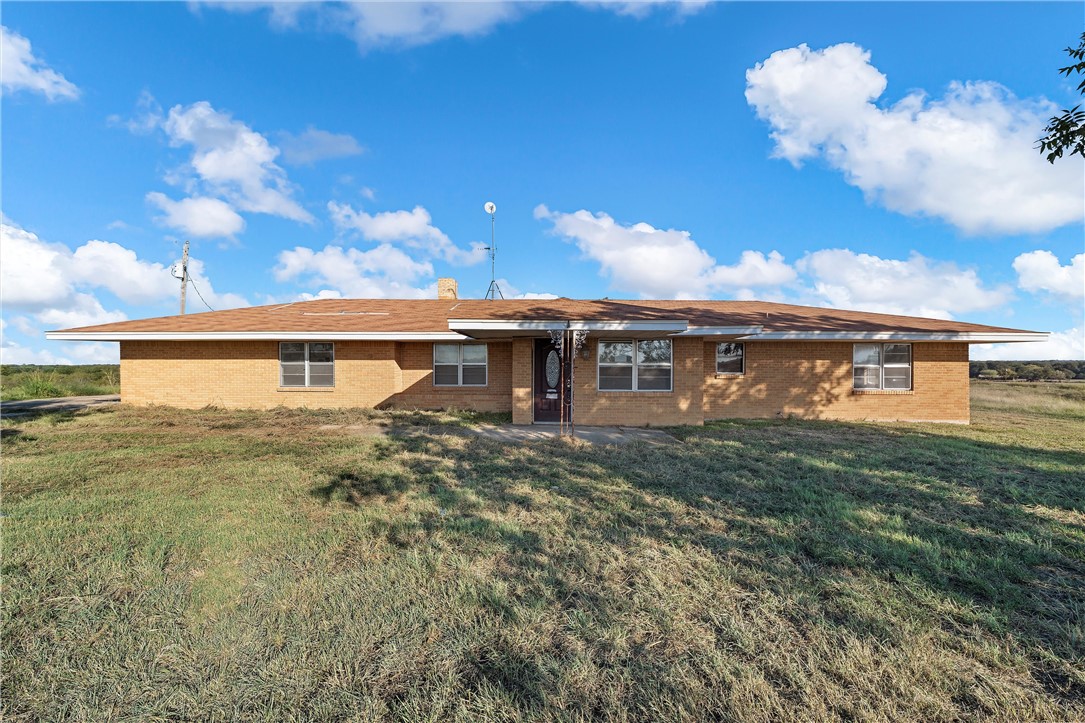 174 Pavelka Drive, Mart, Texas image 2