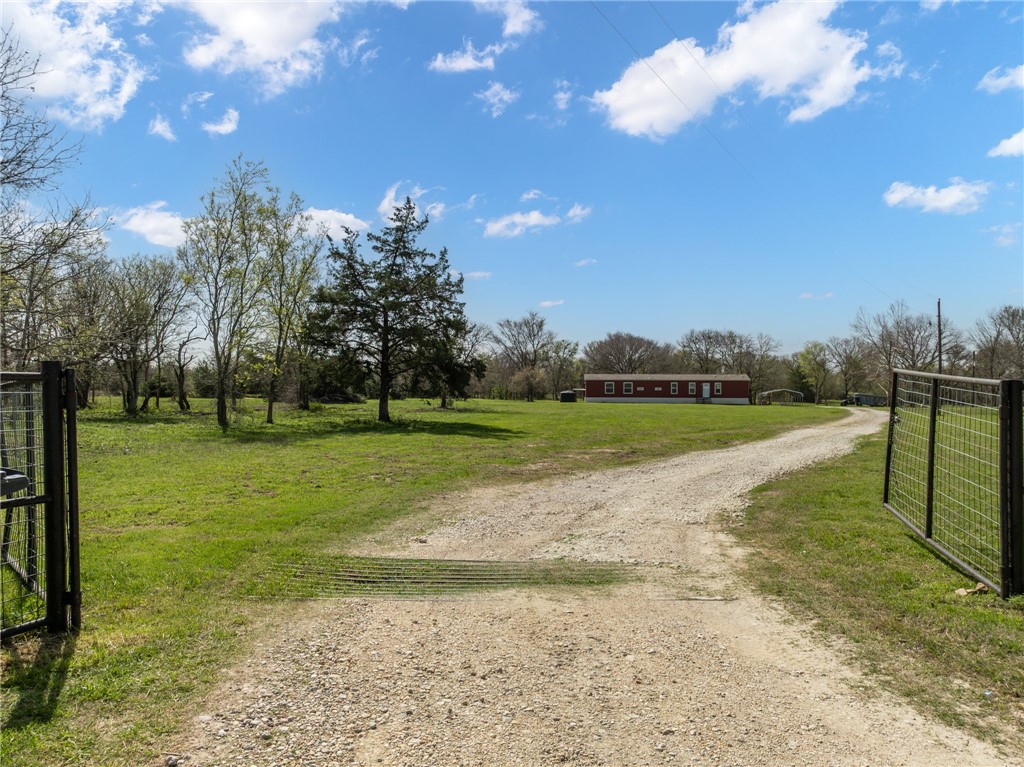 489 Cr 110 Road, Mount Calm, Texas image 4