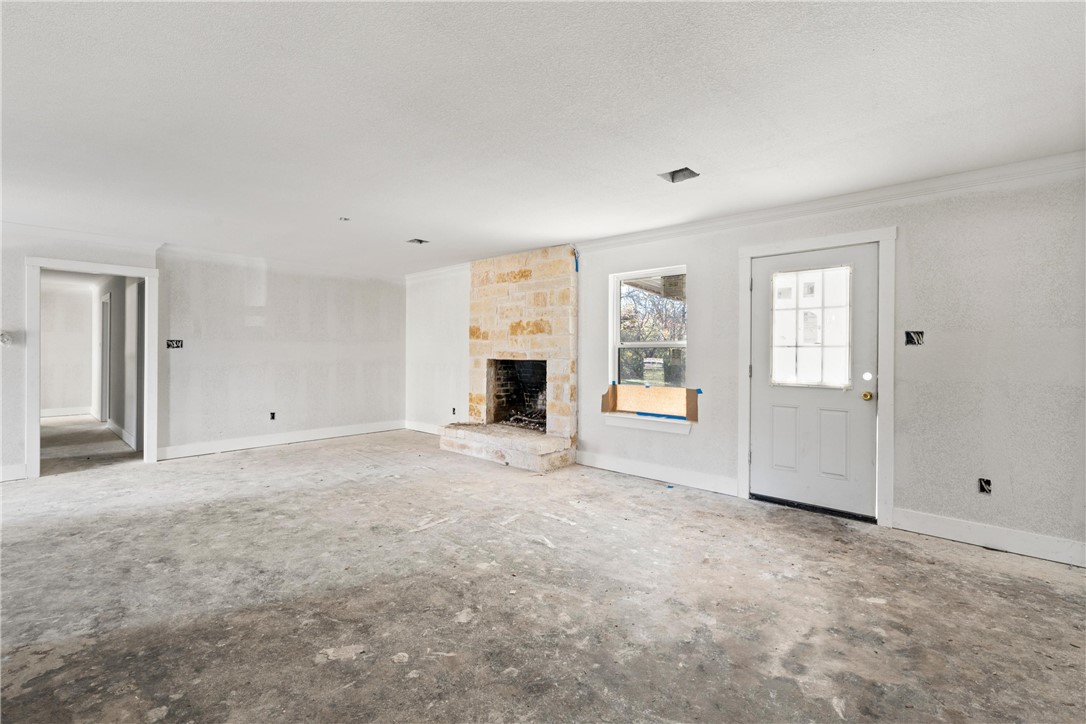 215 Curry Lane, China Spring, Texas image 15