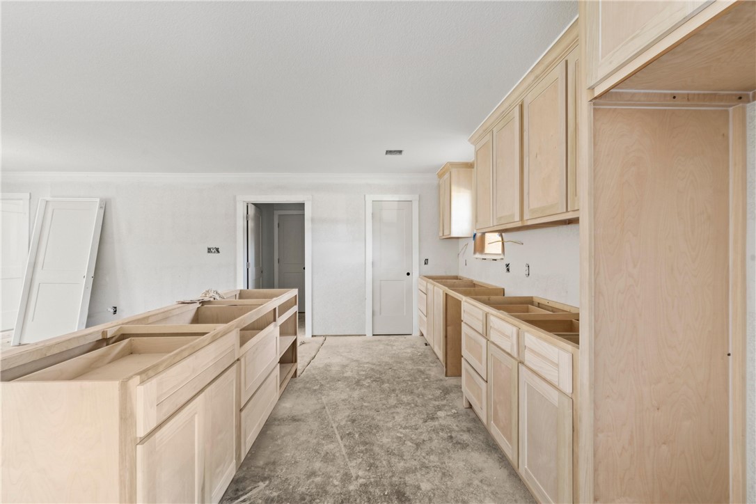 215 Curry Lane, China Spring, Texas image 13