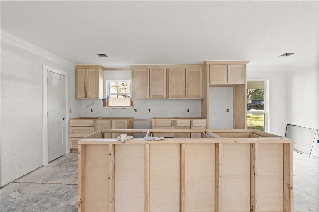215 Curry Lane, China Spring, Texas image 12
