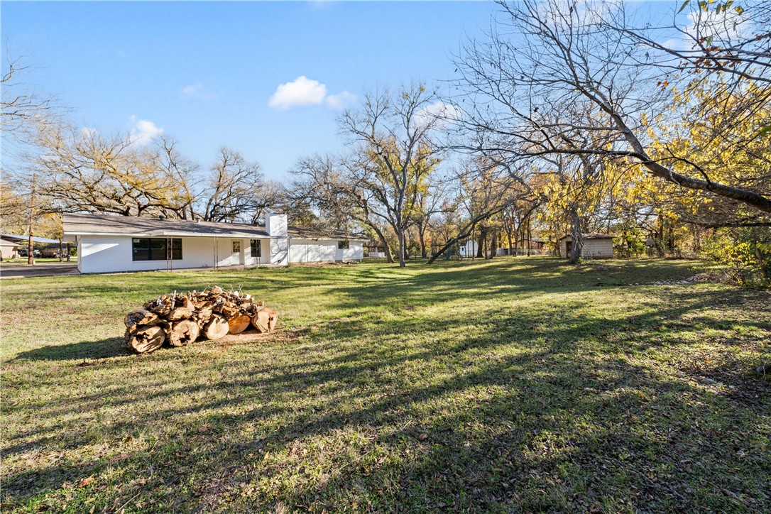 215 Curry Lane, China Spring, Texas image 8