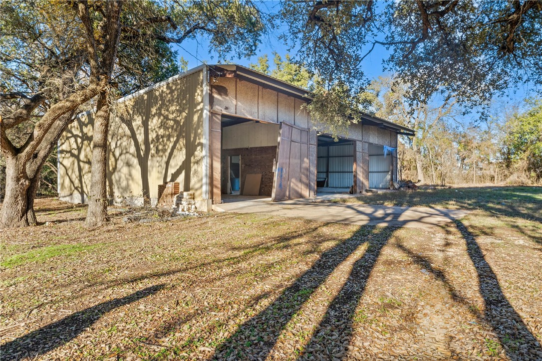 215 Curry Lane, China Spring, Texas image 29