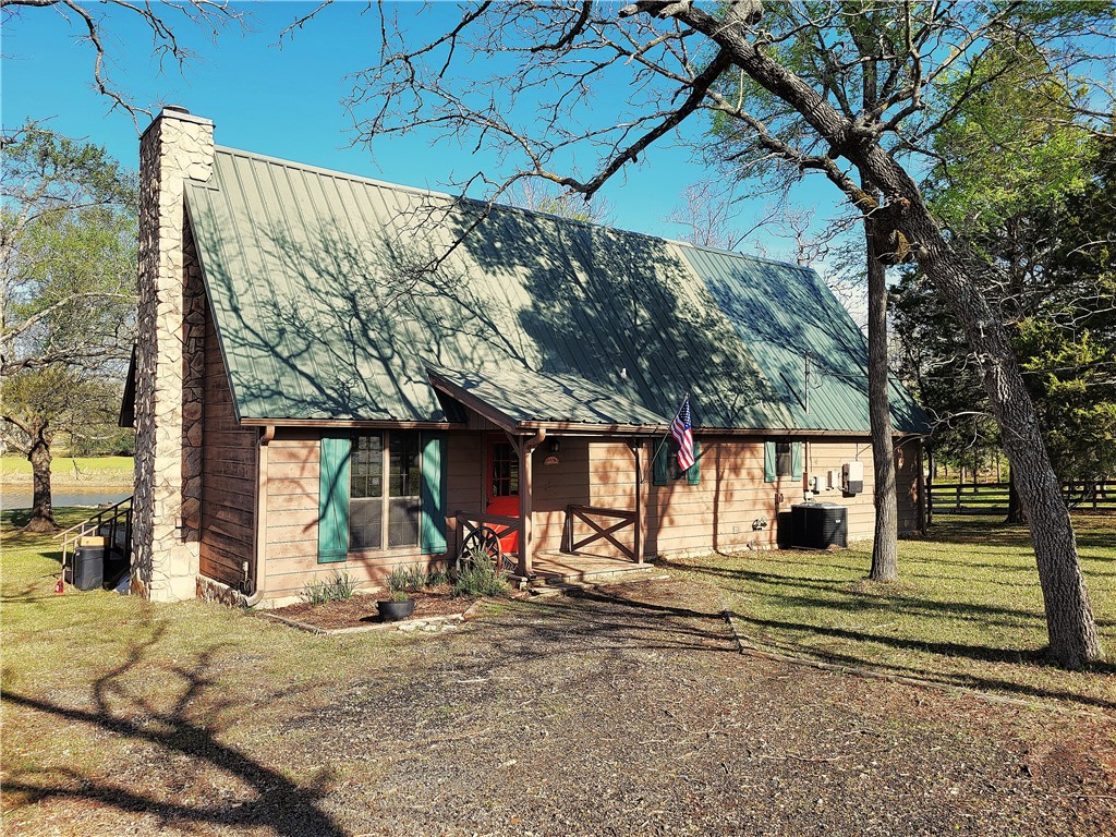 20449 Post Oak Loop, Thornton, Texas image 1
